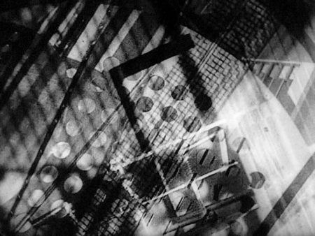Still from Lightplay: Black, White, Gray (László Moholy-Nagy, 1930).